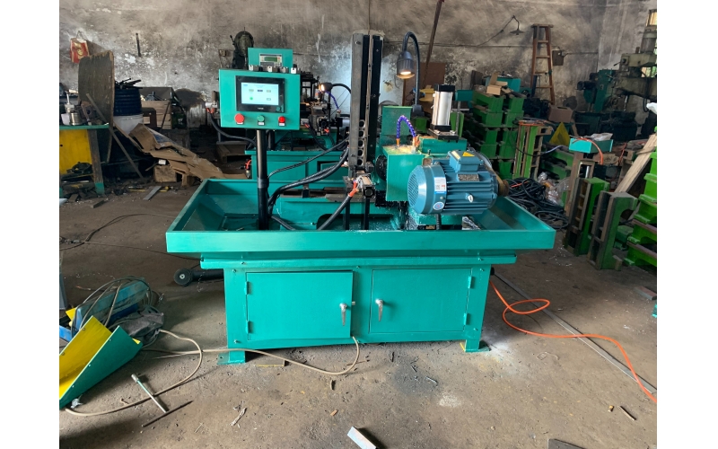 什么是螺母開槽機？